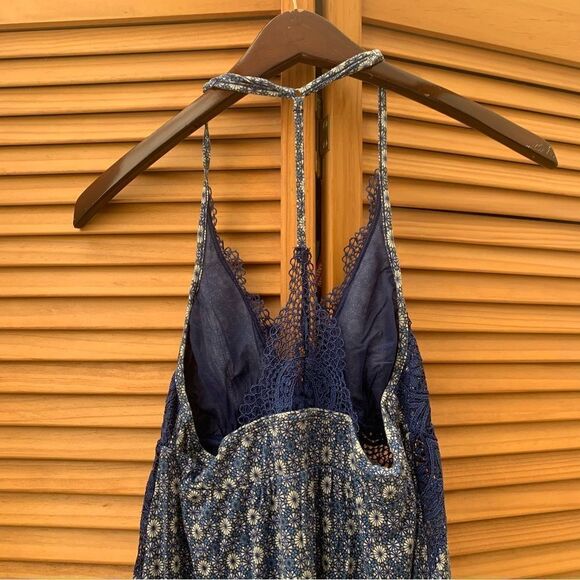 Victoria Secret’s Blue Slip Dress size small - Picture 5 of 5